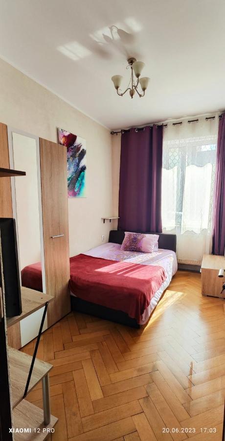Old Town Cozy Flat Διαμέρισμα Μπρασόβ Δωμάτιο φωτογραφία